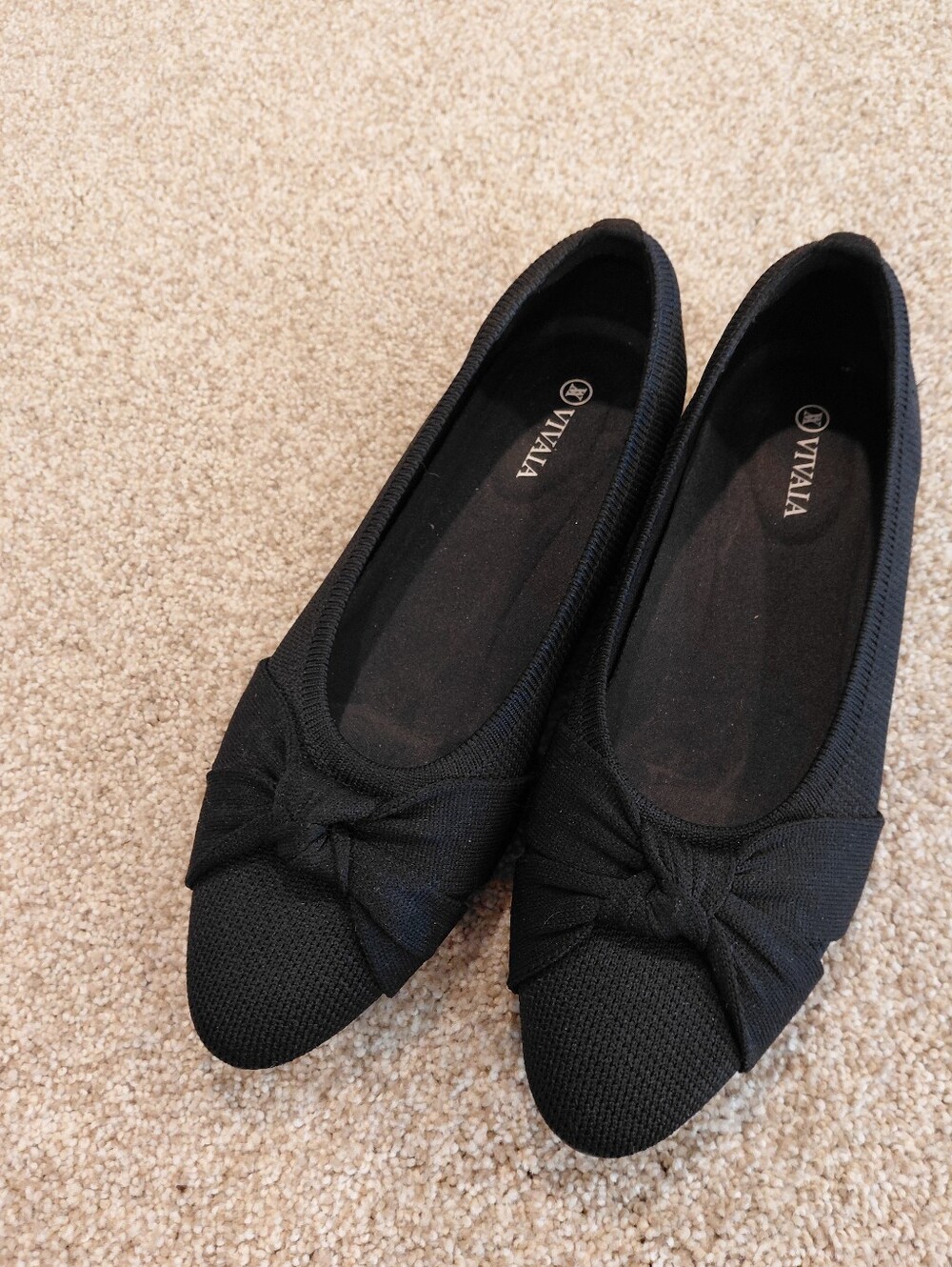 Vivaia Black Knit Bow Ballet Flats